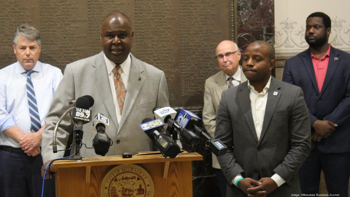 Milwaukee Mayor Johnson appoints Republican leader Gerard Randall to ...