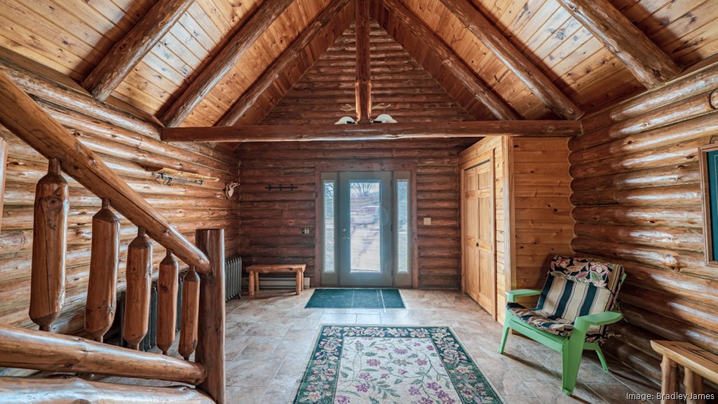 4 Cabin Decor Shops in Northern Wisconsin You Need to Visit – Up