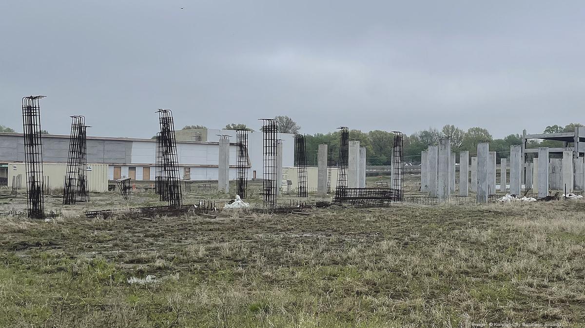 When a project like Mission Gateway stalls, restarting can be tricky