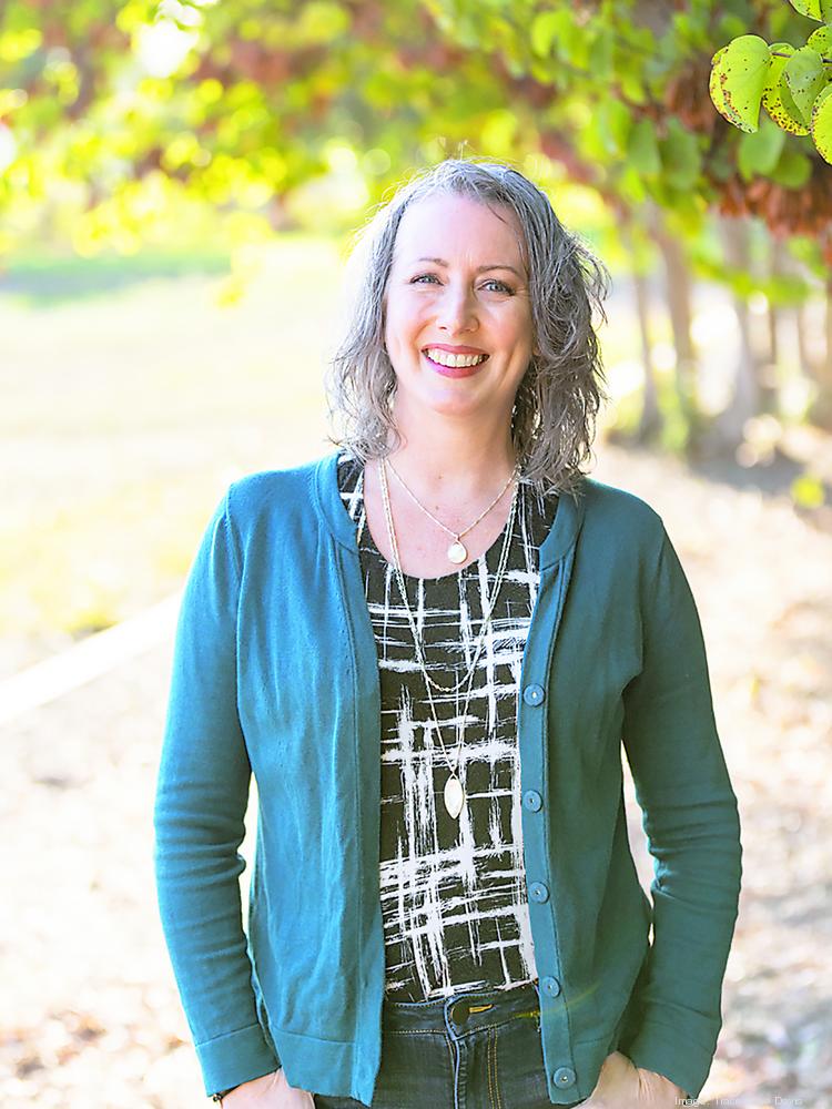 Tracey Lee Davis of ZingPop Social Media is a 2022 Women of Influence  honoree - Silicon Valley Business Journal