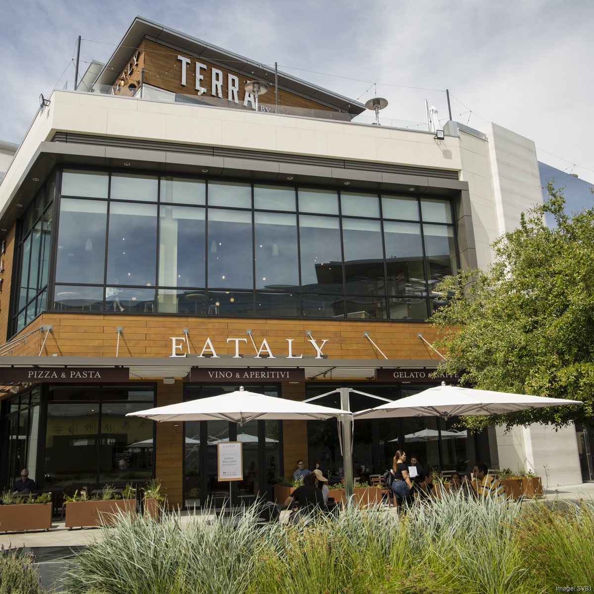 Food mecca Eataly readying to open new three-story location at Valley
