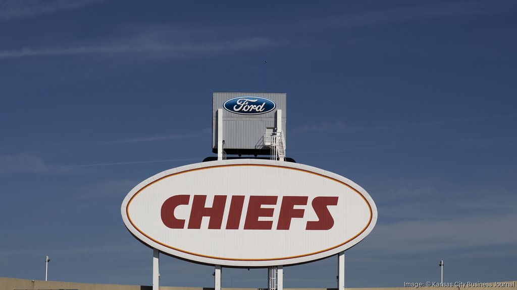 TNF Viewers Ticked With Audio Issues During Chiefs-Chargers