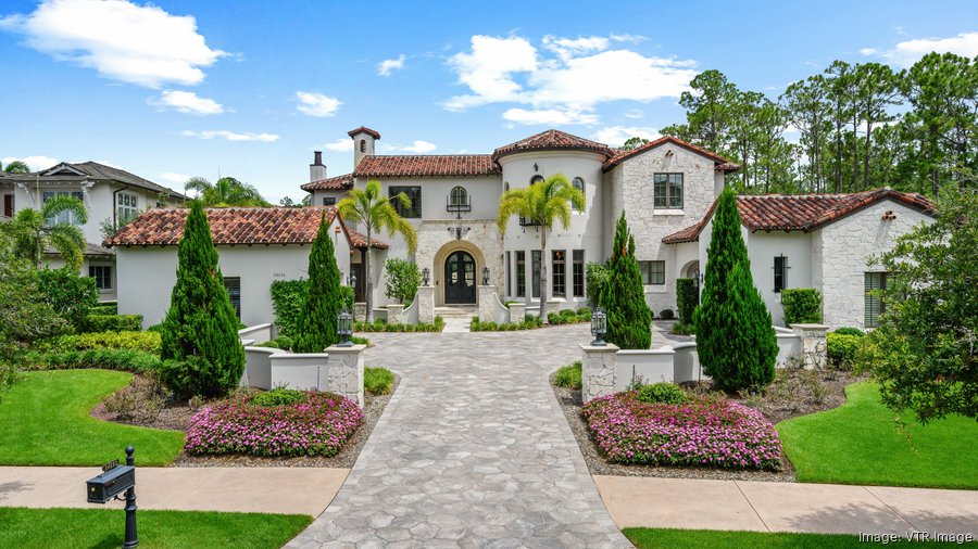 See Orlando home near Disney themed after Star Wars, Cinderella’s