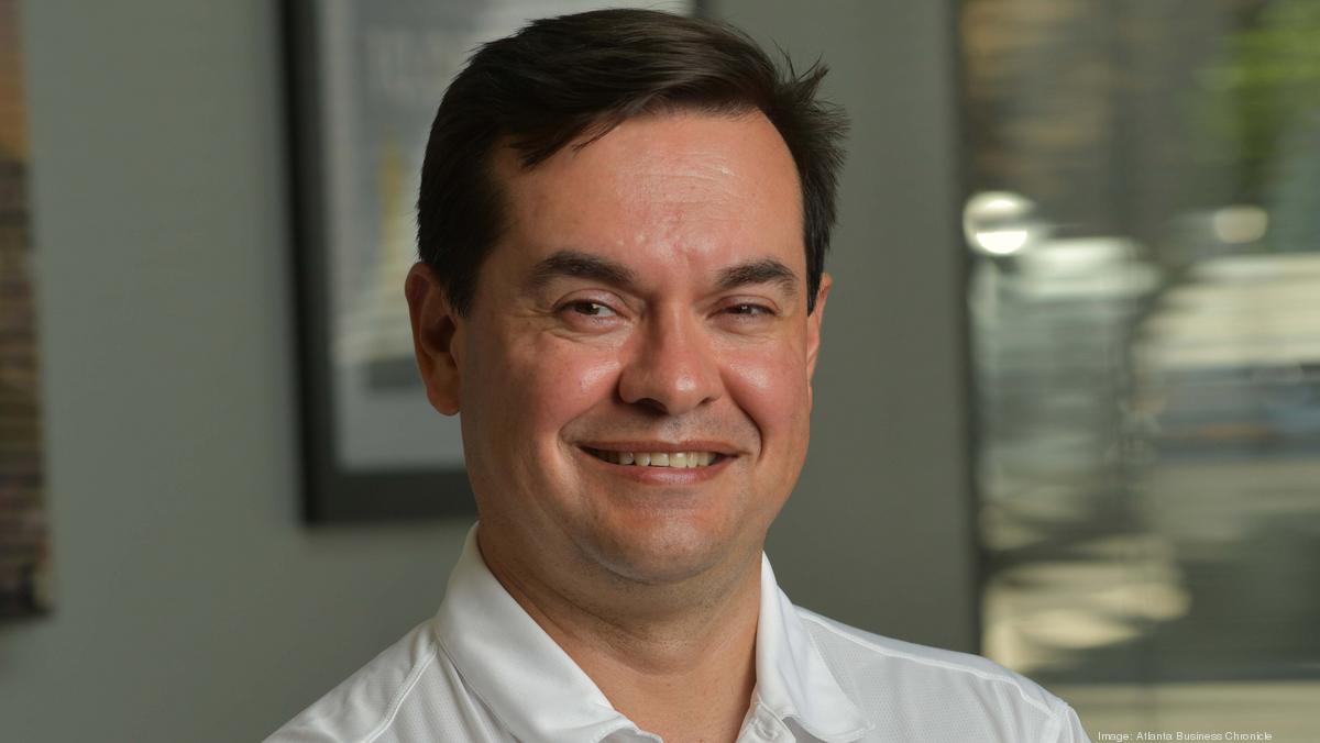 Rental homes are hot. Here's how Adolfo Villagomez wants to help