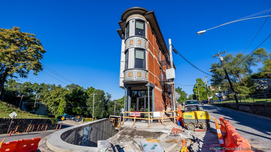 Neyer Holdings completes historic Mount Auburn Flatiron Building rehab