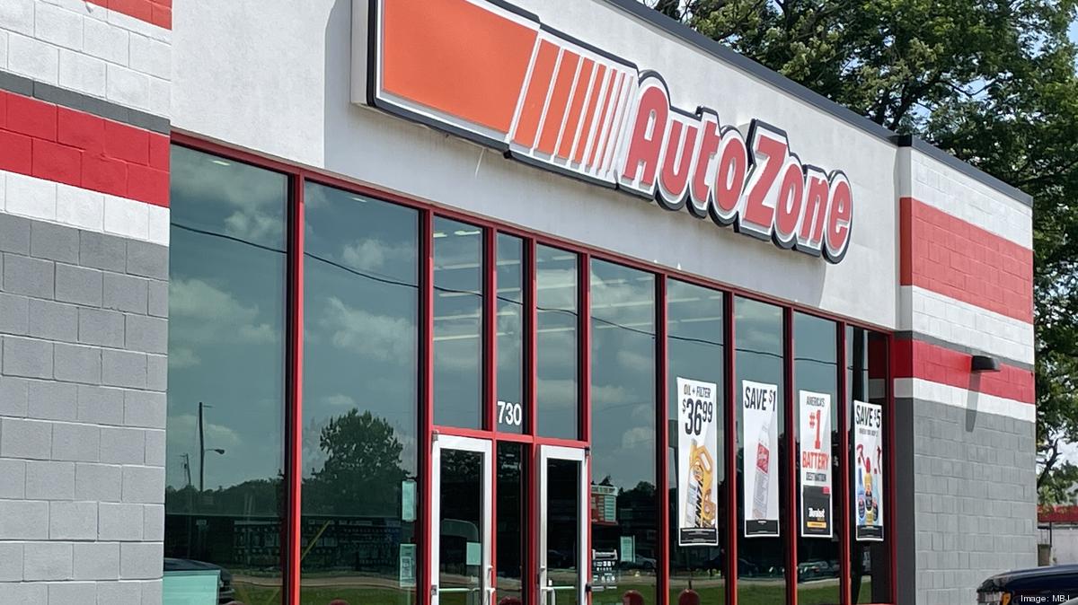 AutoZone top execs' earnings compared to co.'s median pay Memphis