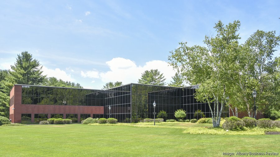 Titanium parts maker Praxis Powder Technology is about to move to Glens