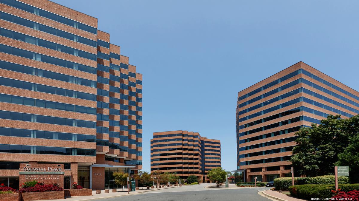Office complex by Arlington's Courthouse Metro hits the