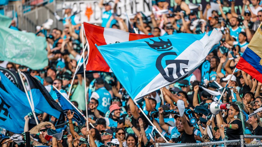 Carolina Panthers Fan Fest 2021 and How Nice is The Gridiron Club at Bank  of America Stadium? 