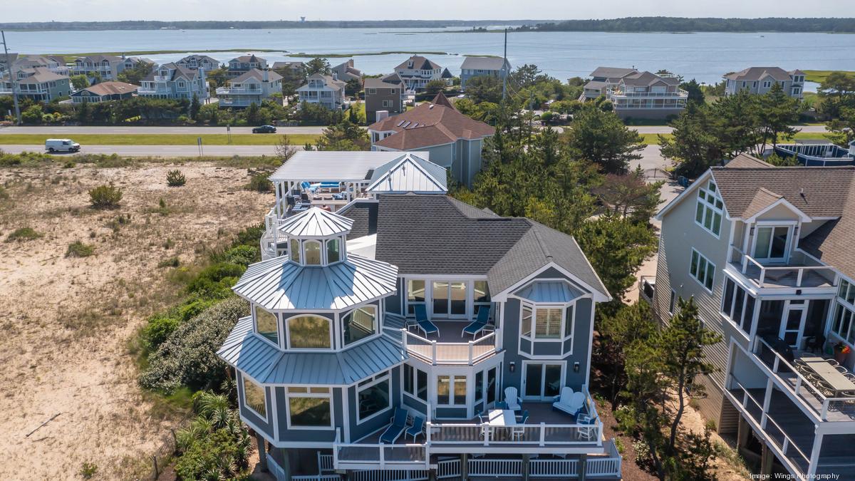 5,800SF Fenwick Island, Delaware, home with coastline views lists for