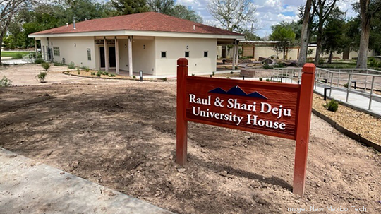 Deja University House