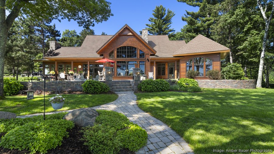 Dream Cabins Pequot Lakes home on Lower Hay Lake lists for 2.95