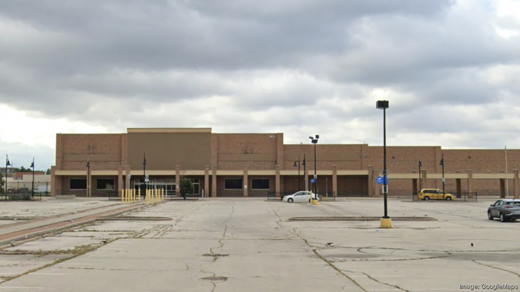 Walmart store at Midtown Center, three others in Milwaukee area to close -  Milwaukee Business Journal