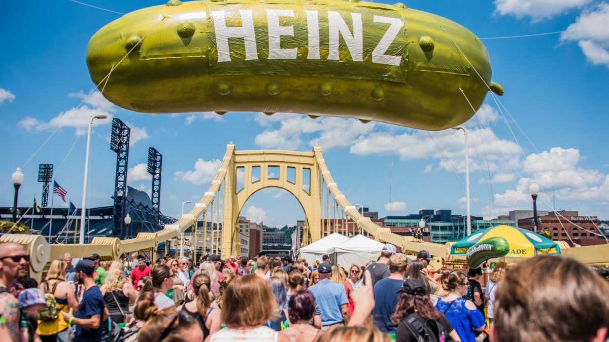 Picklesburgh festival location now Boulevard of the Allies Pittsburgh