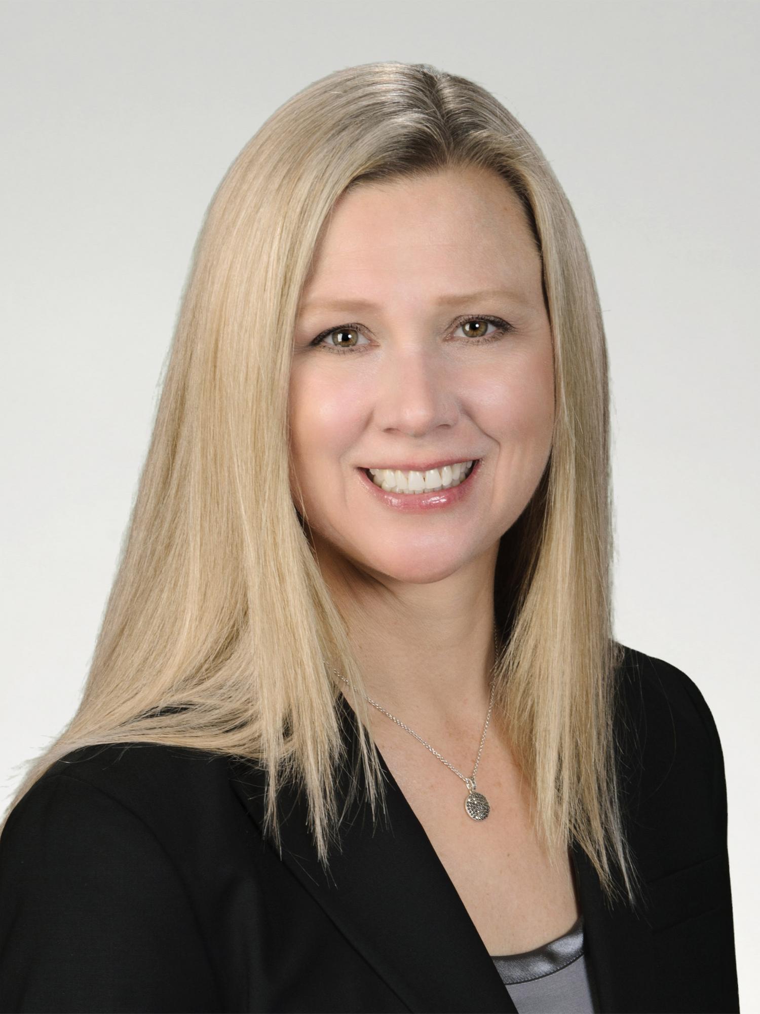 Laurie Bizzell Cpa People On The Move Atlanta Business Chronicle