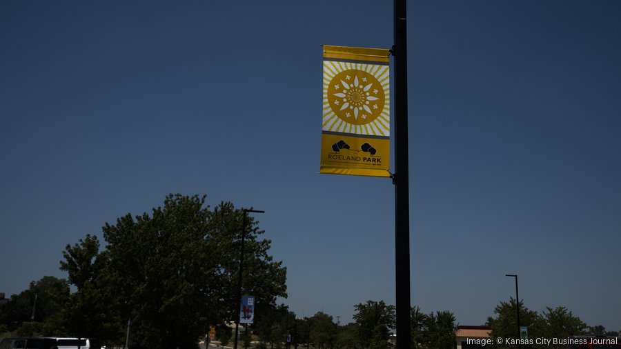 EPC Real Estate plans 280apartment complex in Roeland Park Kansas