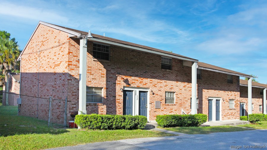 Lake Park Colonial Apartments in Jacksonville sold Jacksonville
