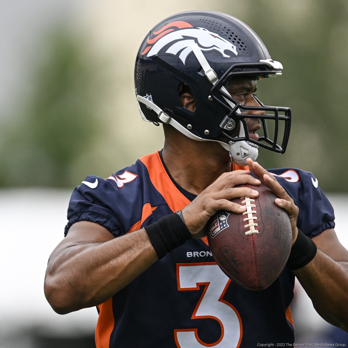 The Denver Broncos & Russell Wilson Agree To A Five-Year, $245 Million  Contract Extension