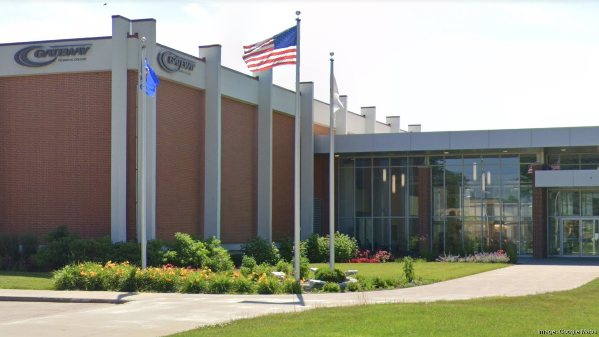 Gateway Technical College picks semifinalists for president - Milwaukee ...