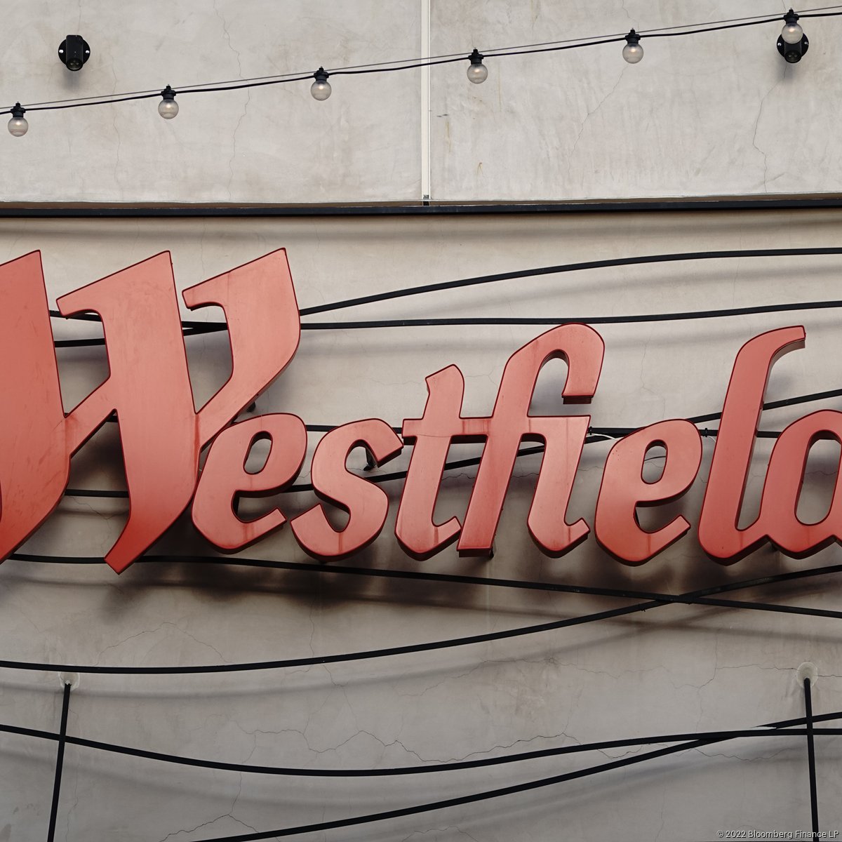 Pinstripes bowling alley opens at Westfield Topanga - L.A. Business First