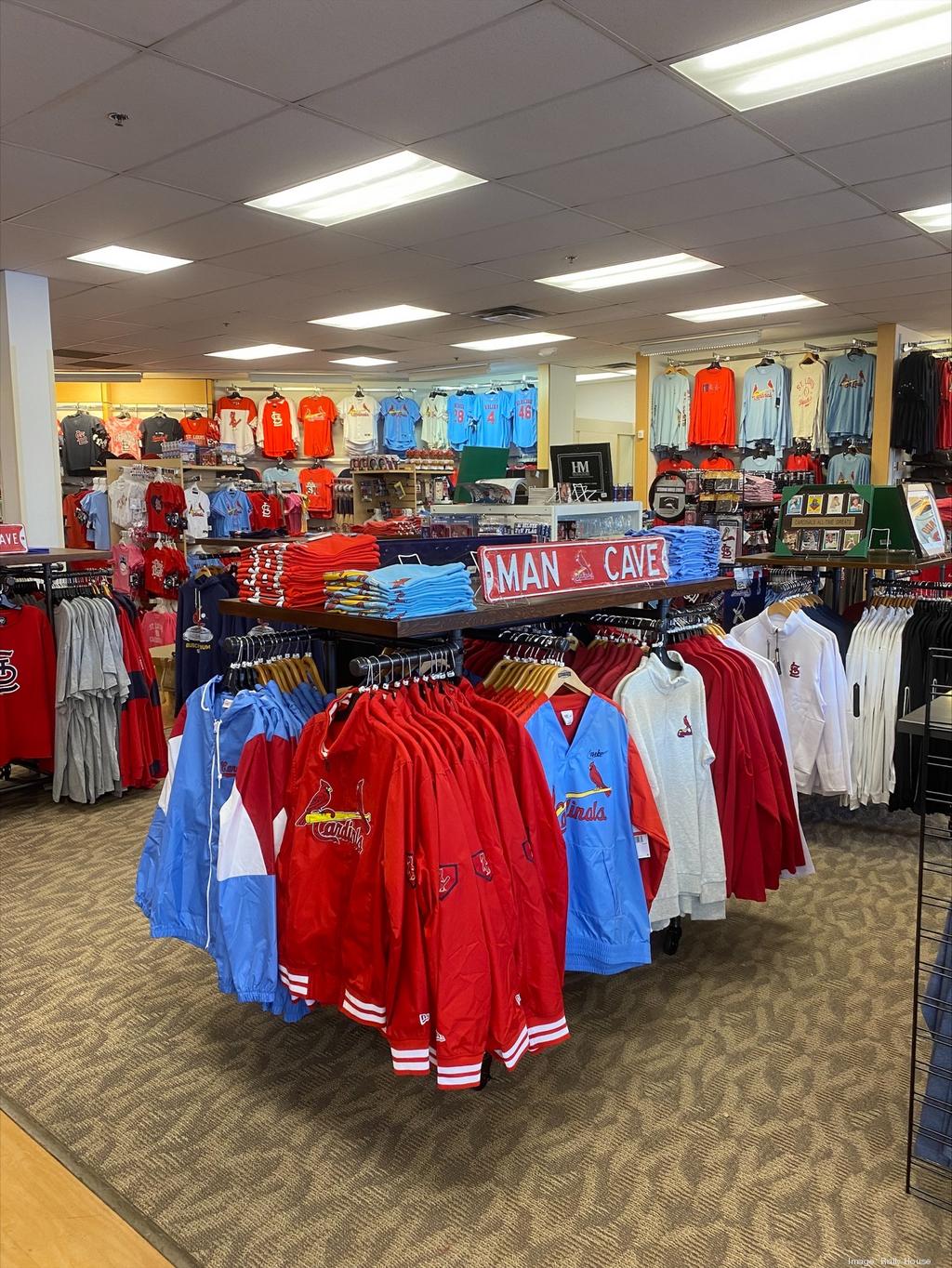Cardinals Clubhouse - Sporting Goods Retail in St Louis