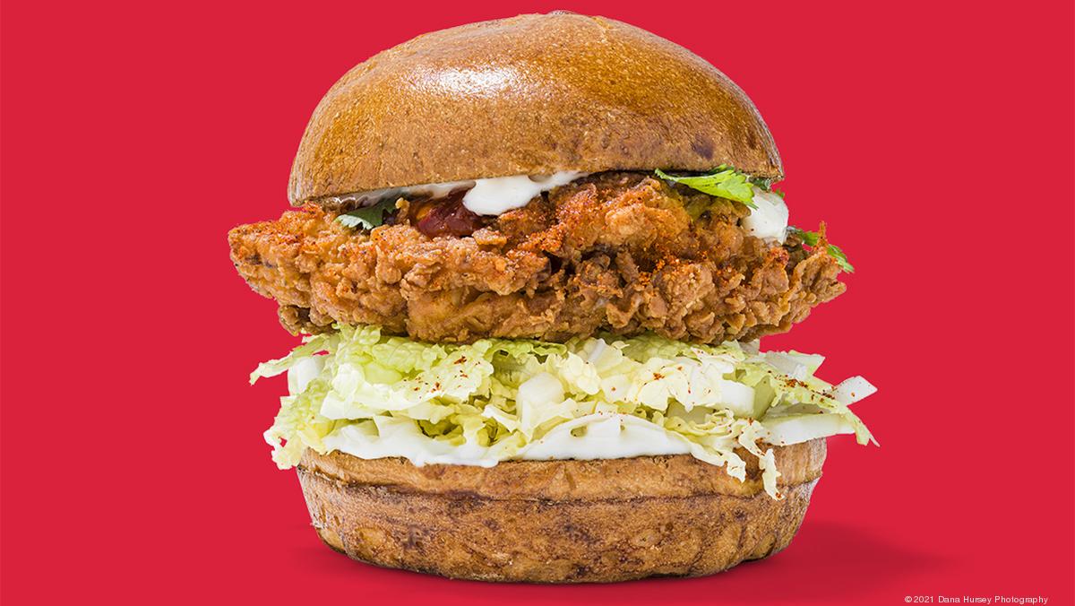 Florida Expansion In Orlando Up Next For Daddy S Chicken Shack   Dh631 0035 7spicy Daddy Sandwichred Ltoloproduct*1200xx2000 1127 0 91 