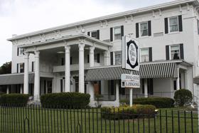 Boutique hotel/restaurant restoration advances in Fredonia