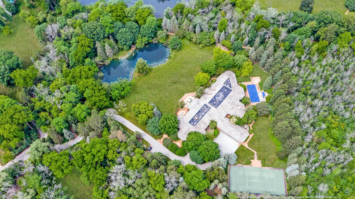 Massive River Hills home of prominent family hits the market for 3.2M