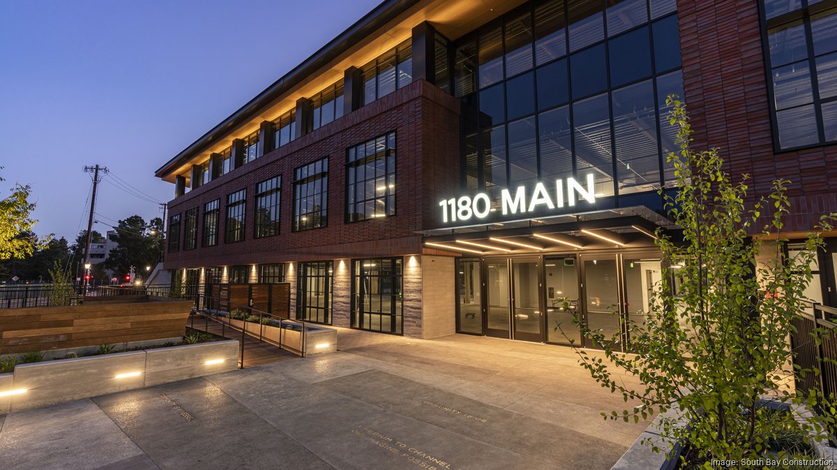 office-medium1180-