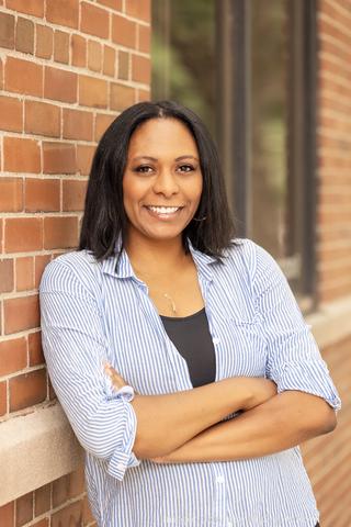 CryptoMom bets on marketing crypto investing to women - Bizwomen