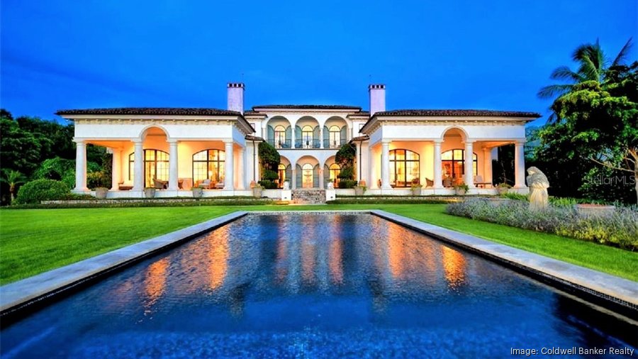 Sarasota waterfront estate at 1309 Vista Drive sold Tampa Bay