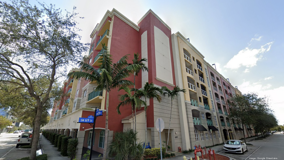 Duncan Hillsley Capital buys condos in Valencia in South Miami South