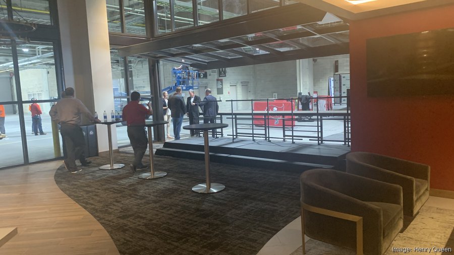 Tampa Bay Buccaneers, Fifth Third reveal new VIP lounge - Tampa Bay