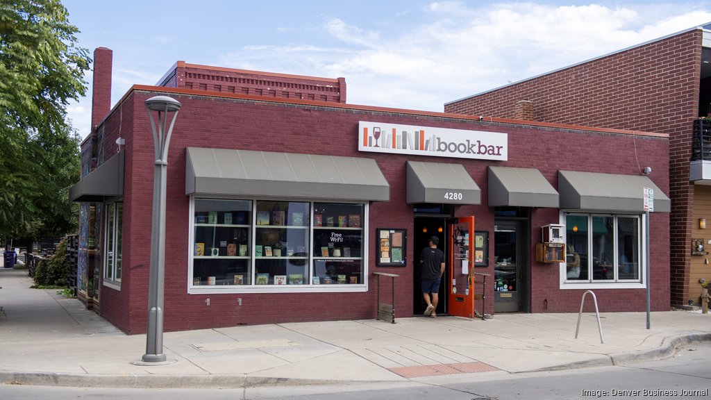 New bookstore opens on Main Street in Longmont - The Longmont Leader