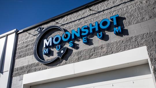 Moonshot Museum Astrobotics 0001