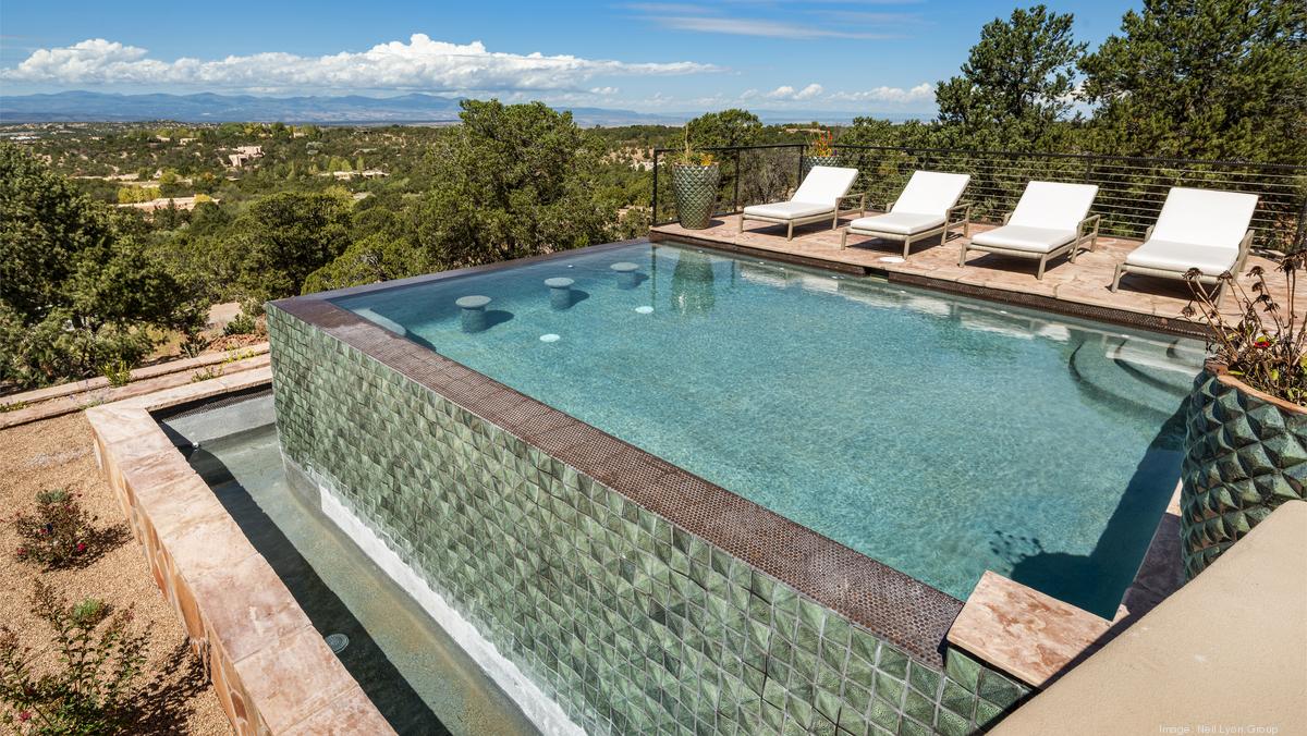 See inside this Santa Fe luxury home at 1062 Sierra del Norte
