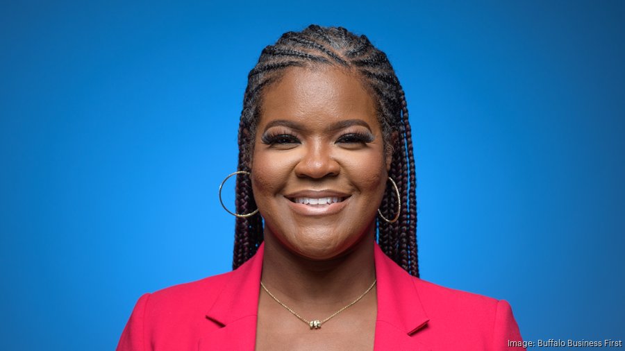 Kenyani Davis of Community Health Centers of Buffalo named a 2022