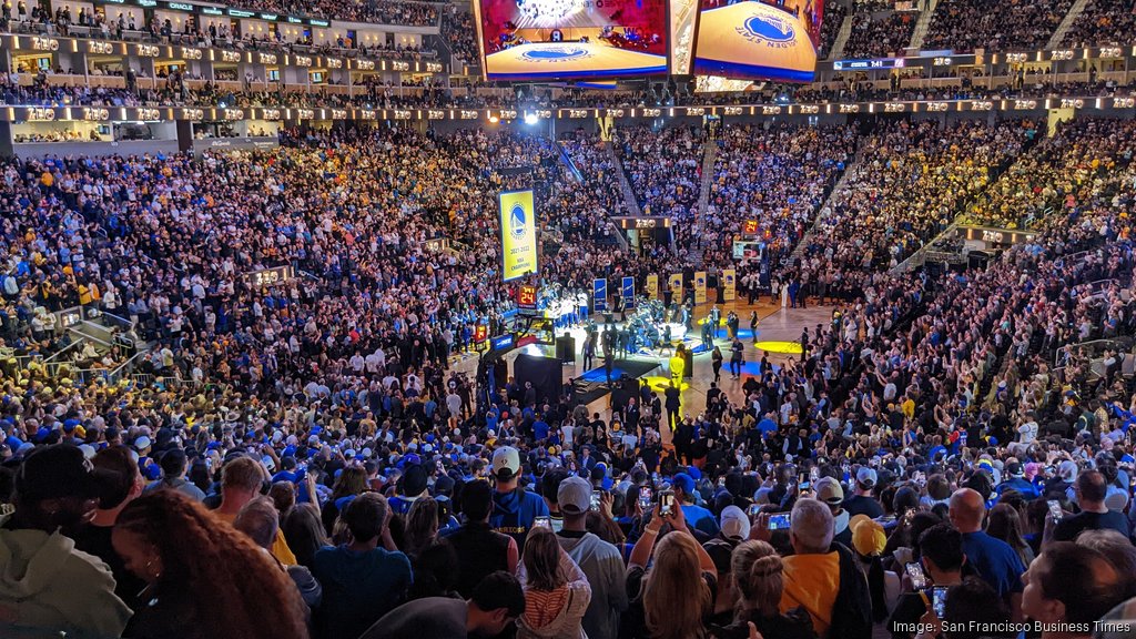 Warriors' Golden Guardians: Inside the life of an esports pro