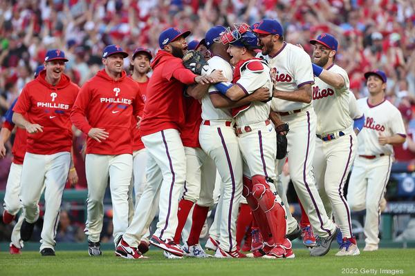 2022 Salute to Service, Philadelphia Phillies