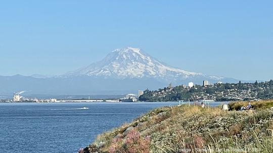 Tacoma skyline Mt Rainier Point Ruston