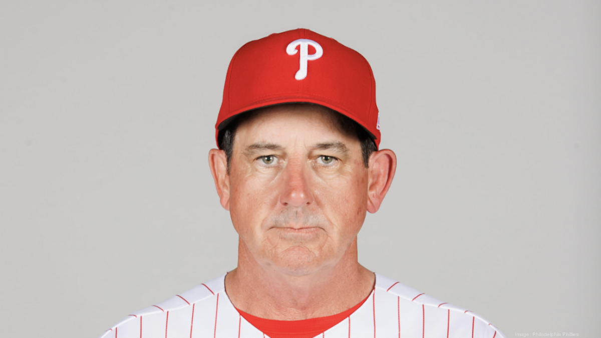 Rob Thomson is more than just a manager letting the Phillies be themselves  - Crossing Broad