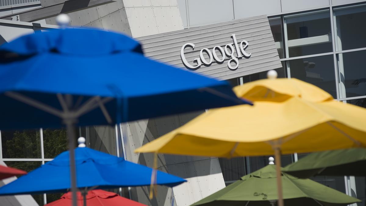 Google reportedly taking free lunches away from some workers in San Jose -  Silicon Valley Business Journal