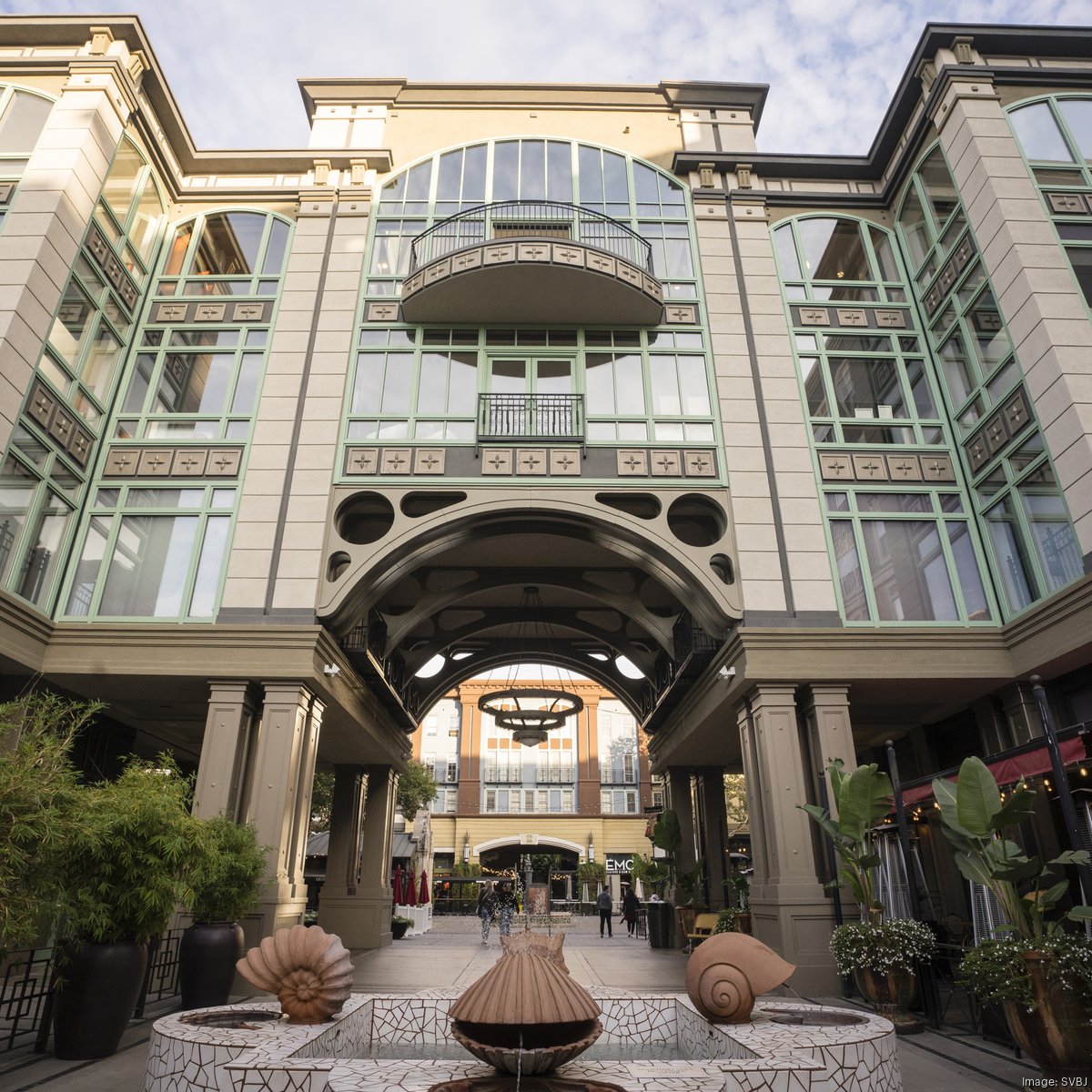 Santana Row in San Jose turns 20 How a controversial mixed use