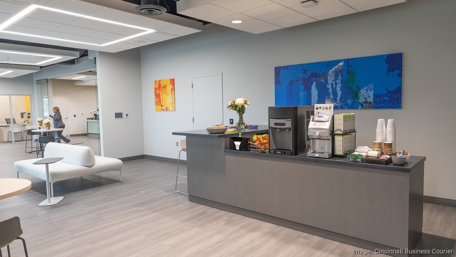 First Financial opens ‘destination’ hub bank branch in Mason ...