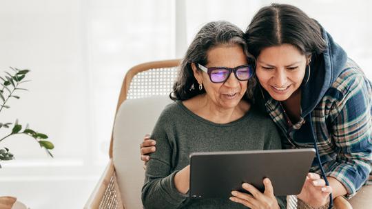 United Way and Comcast band together to advance digital equity in New Mexico GettyImages-1359550091