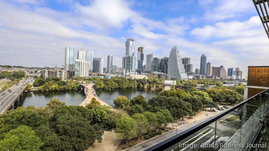 Downtown Austin skyline 2022 7103