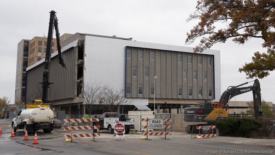 VanTrust demolition near Country Club Plaza clears space for future