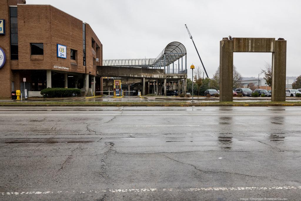 townecentergarage.jpg
