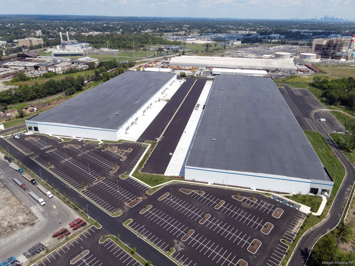 opens mega-warehouse in Delaware