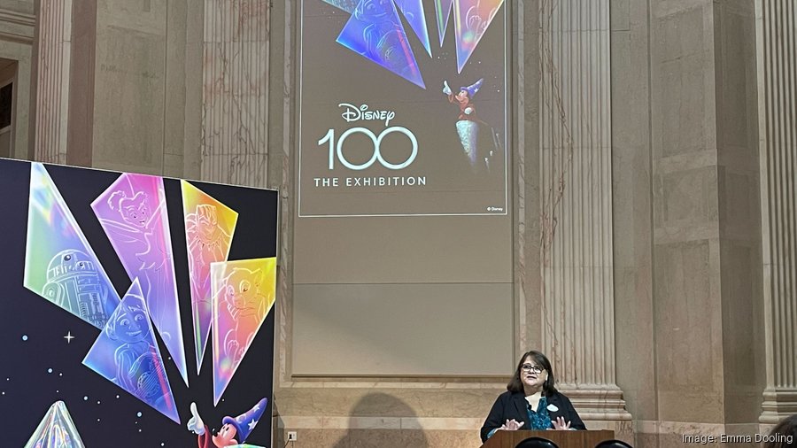 Disney 100 the Exhibition カタログブック SALE* Disney100 US Exhibition Catalog Book Exclusive - Walt